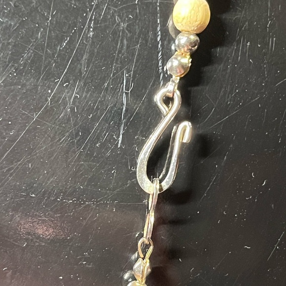 Artisan Floral Pendant Necklace with Purple and Green Accents - Picture 4 of 4